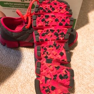 adidas Shoes - adidas climawarm women sneaker 7.5 adidas Shoes - adidas climawarm women sneaker 7.5